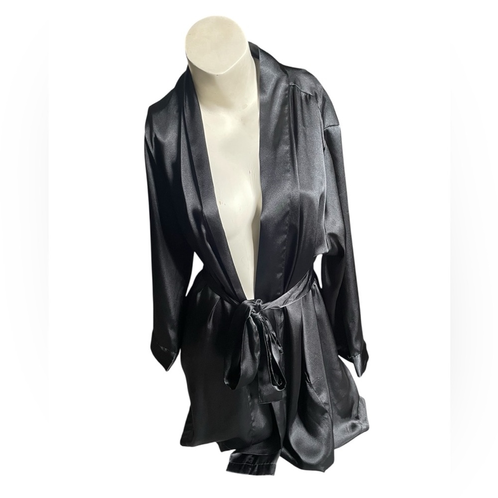 Morgan Taylor Black Satin Wrap Robe - Picture 2 of 9